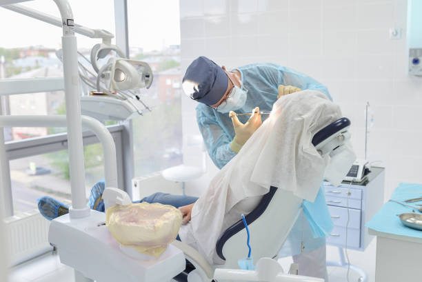 Best Emergency Root Canal Treatment in Monmouth, IL